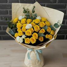 Букет цветов из:  Розы в Нерюнгри