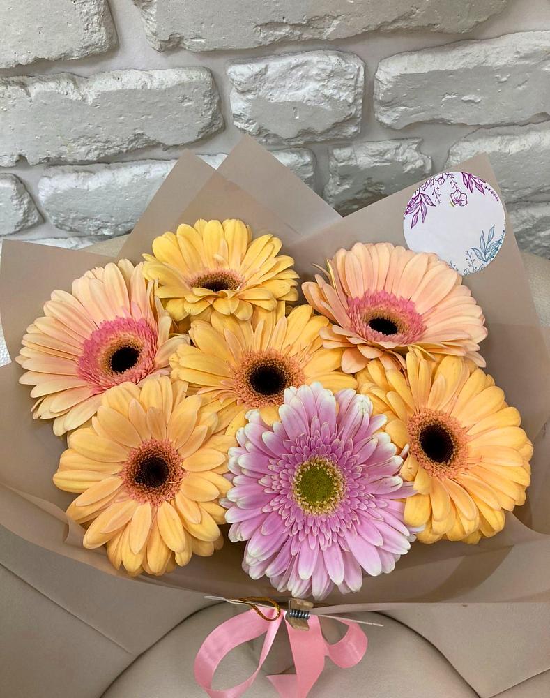 Букет цветов из: Герберы в Нерюнгри