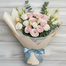 Букет цветов из:  Лизиантусы в Нерюнгри