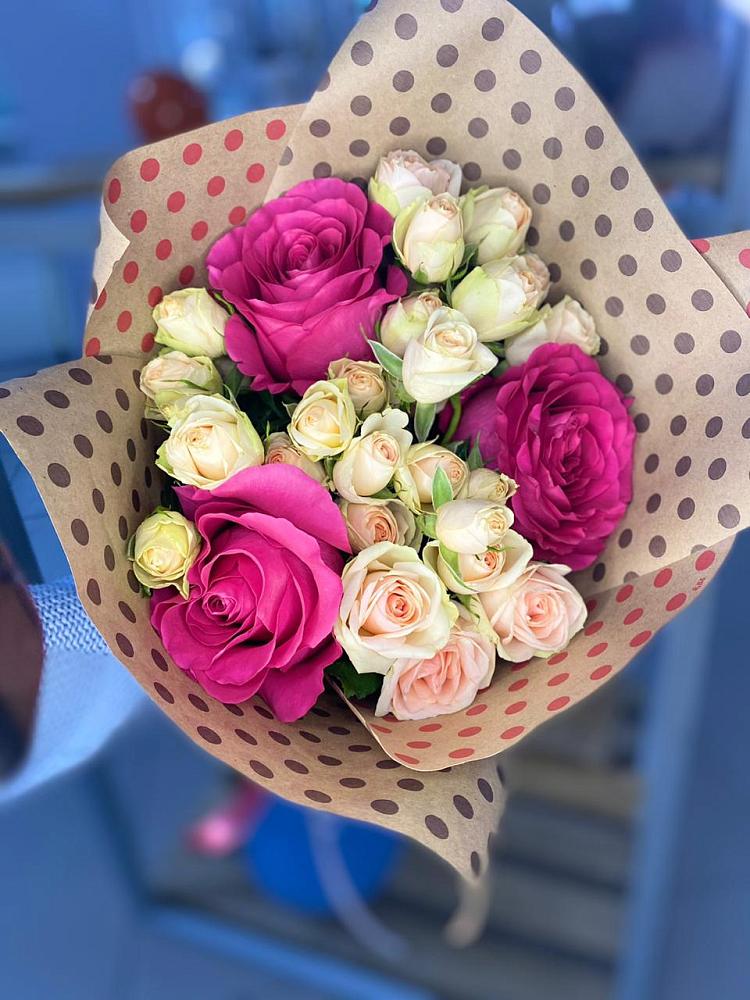 Букет цветов из: Розы в Нерюнгри