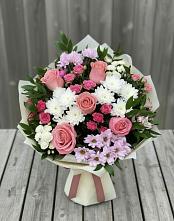 Букет цветов из:  Альстромерии, Гвоздики, Розы и Хризантемы #REPLACE_PRED# Нерюнгри
