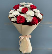 Букет цветов из:  Розы и Хризантемы в Нерюнгри