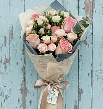 Букет цветов из:  Розы в Нерюнгри