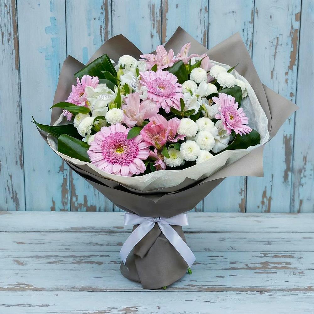 Букет цветов из: Герберы, Альстромерии и Хризантемы в Нерюнгри