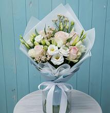 Букет цветов из:  Розы и Лизиантусы #REPLACE_PRED# Нерюнгри