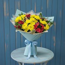 Букет цветов из:  Альстромерии и Хризантемы в Нерюнгри